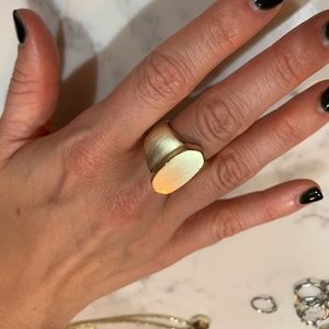 Kendra Scott Gold Reagan Cocktail Ring Size 8